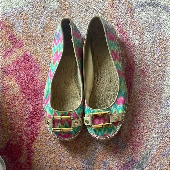 Colorful Zigzag Patterned Women's Flats by Elaine Turner. - Picture 1 of 6